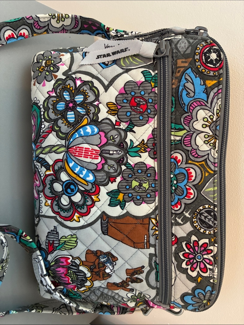 Vera bradley Disney Star wars crossbody - Picture 2 of 5